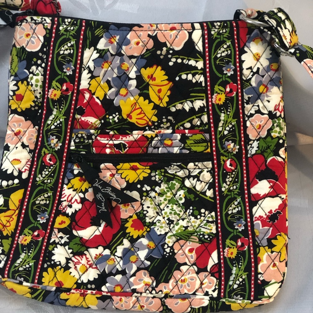 Vera Bradley Hipster Crossbody.. New without tags